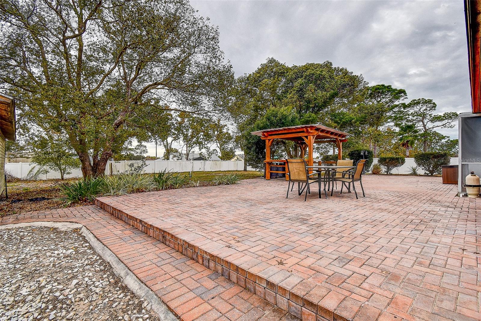 Image 39 of 50 For 13250 Lauren Drive