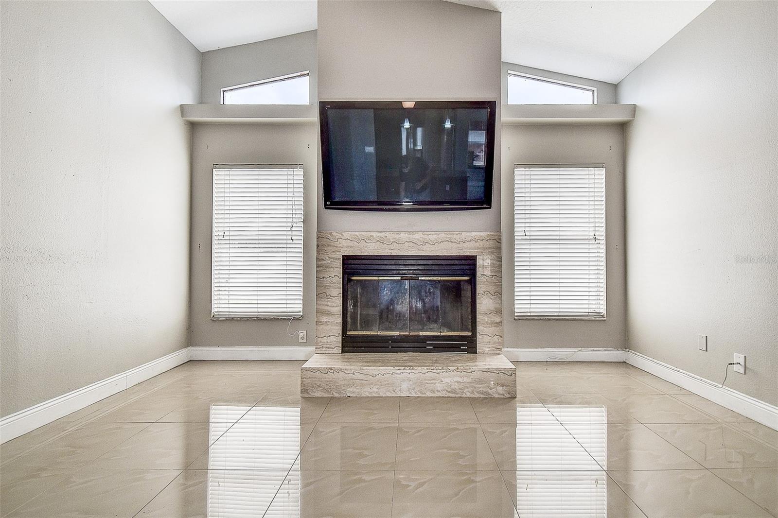 Image 4 of 50 For 13250 Lauren Drive