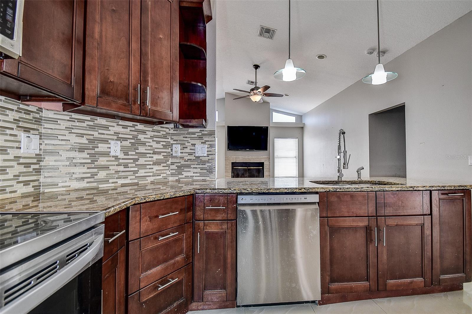 Image 9 of 50 For 13250 Lauren Drive