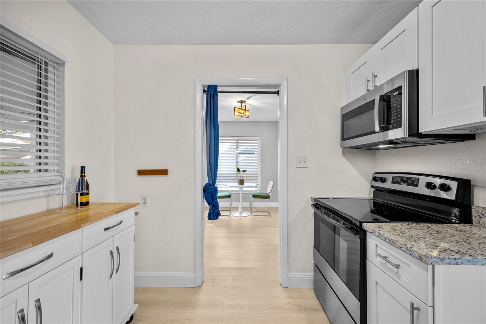 Image 10 of 44 For 1513 56th Avenue N