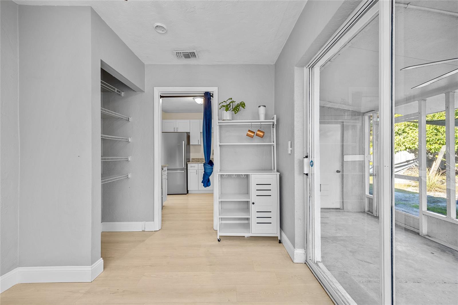 Image 12 of 44 For 1513 56th Avenue N