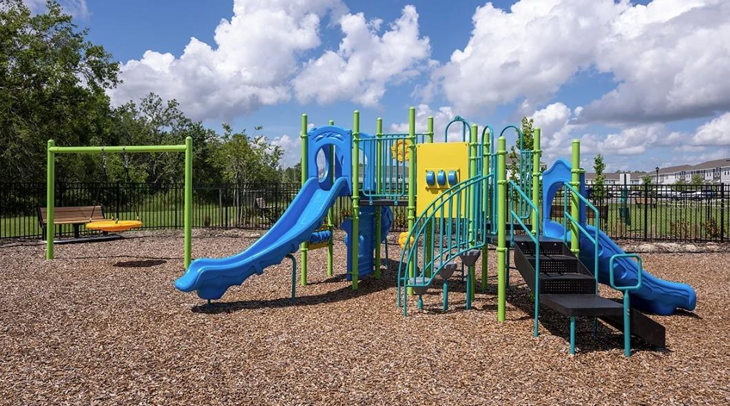 Image 17 of 21 For 13150 Stable Place