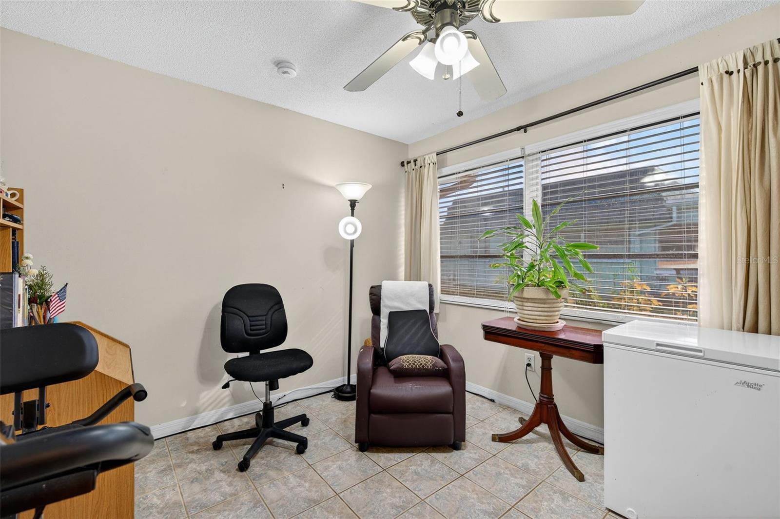 Image 10 of 48 For 6830 Lafayette N