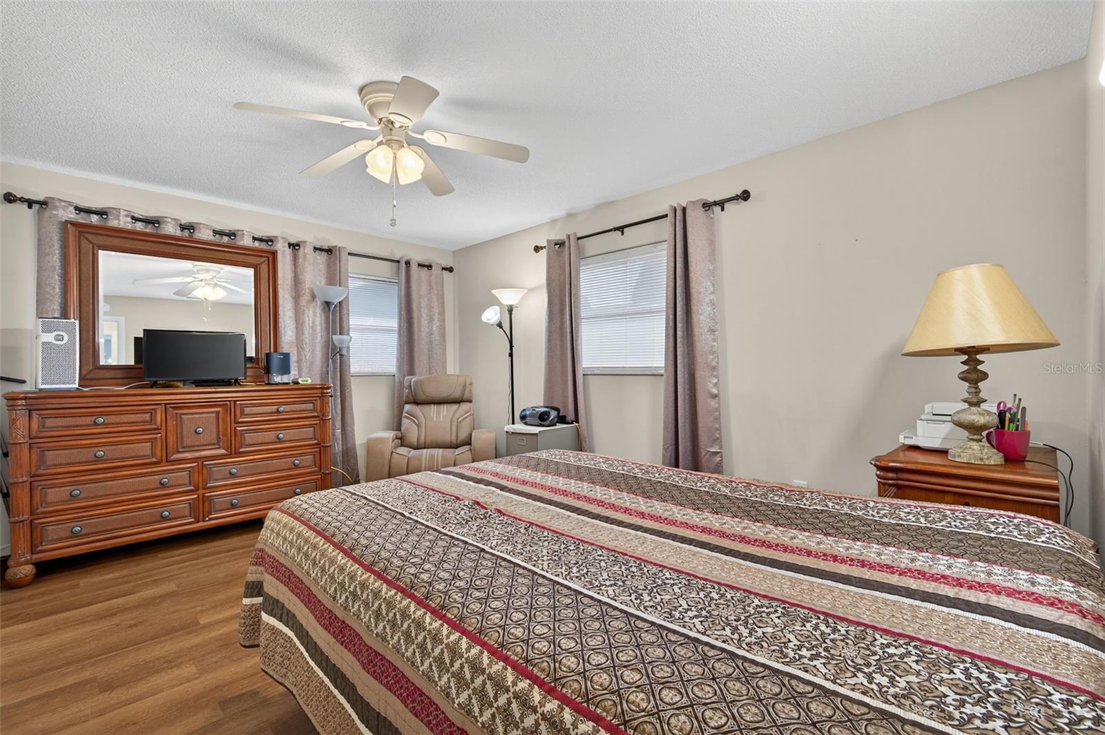 Image 25 of 48 For 6830 Lafayette N