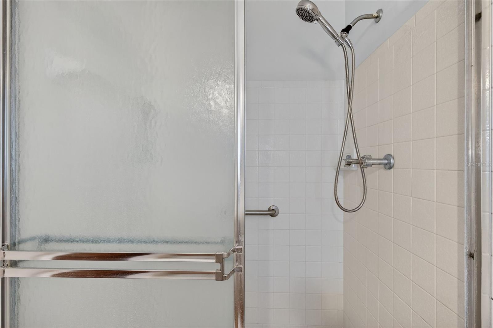 Image 30 of 48 For 6830 Lafayette N