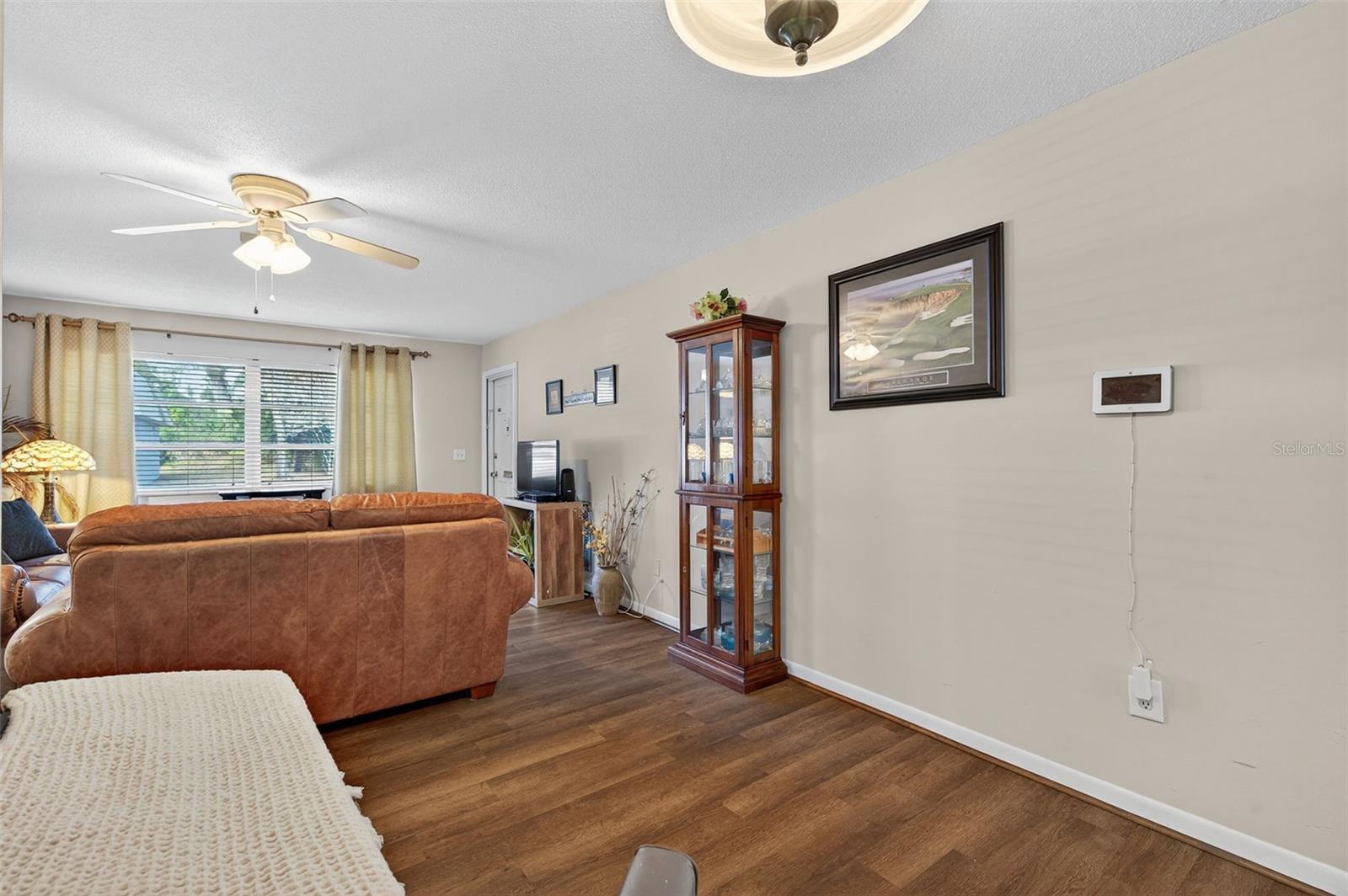 Image 8 of 48 For 6830 Lafayette N