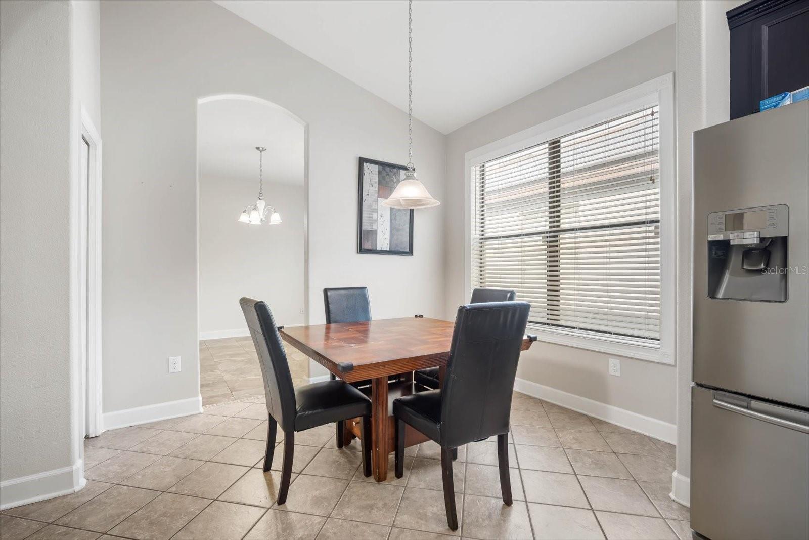 Image 10 of 32 For 8522 White Poplar Drive