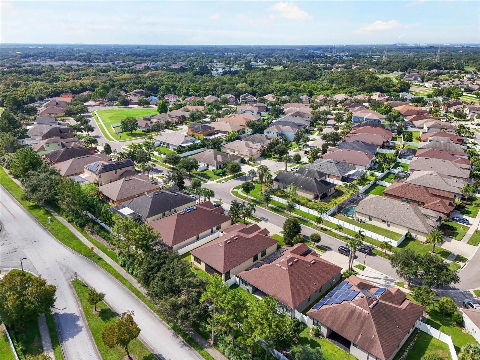 Image 31 of 32 For 8522 White Poplar Drive