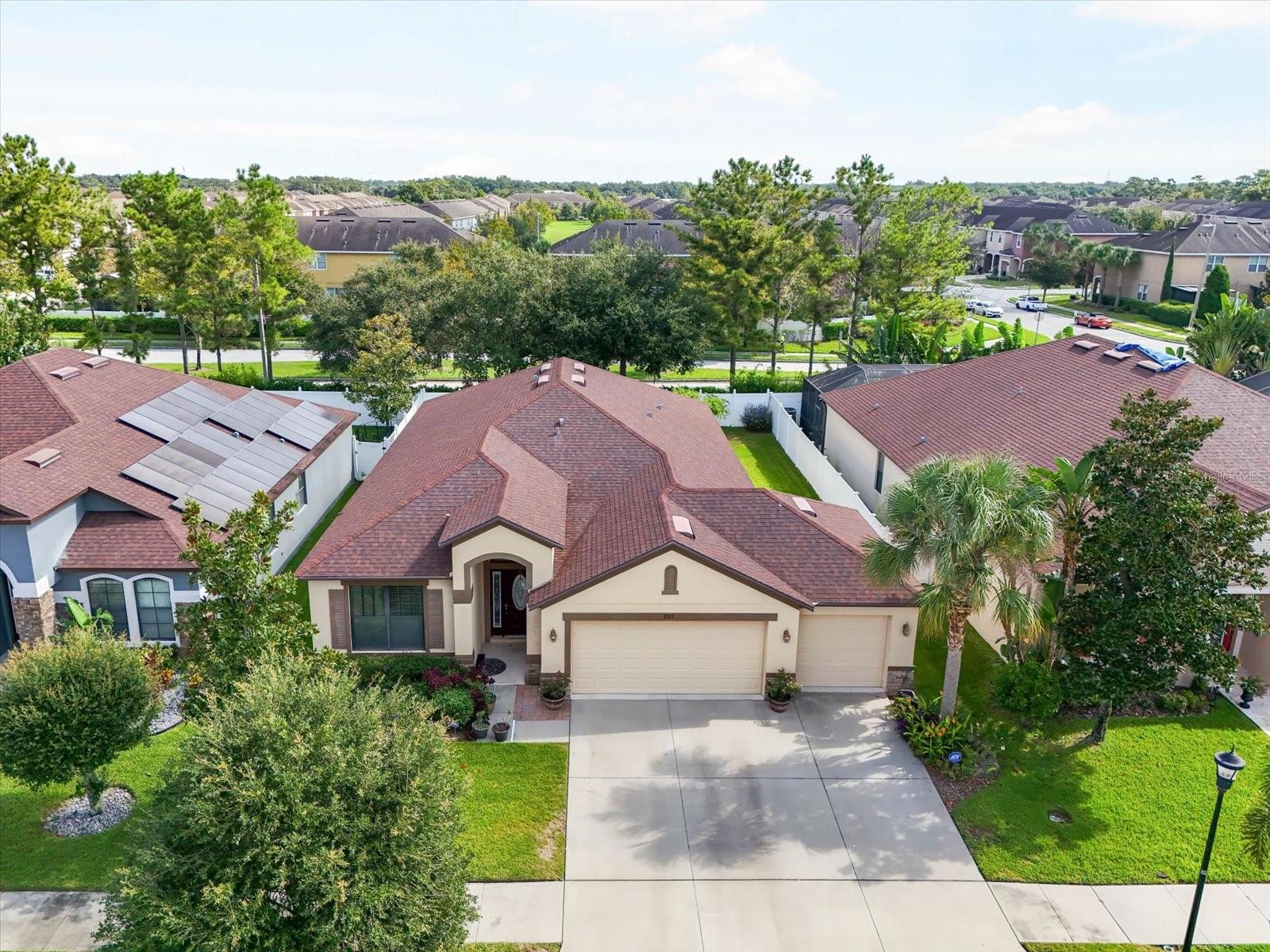 Image 4 of 32 For 8522 White Poplar Drive