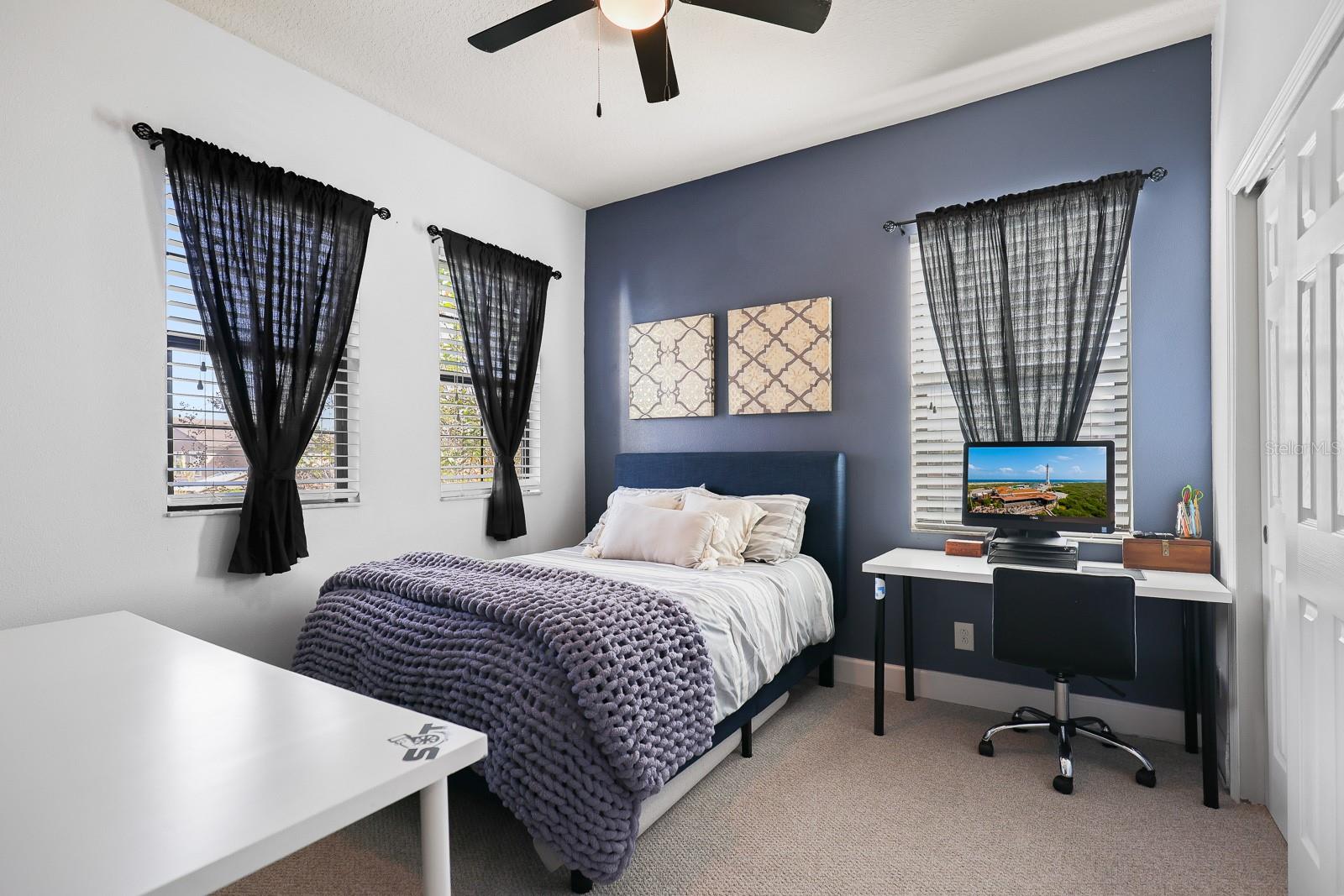 Image 33 of 41 For 5835 Circa Fishhawk Boulevard