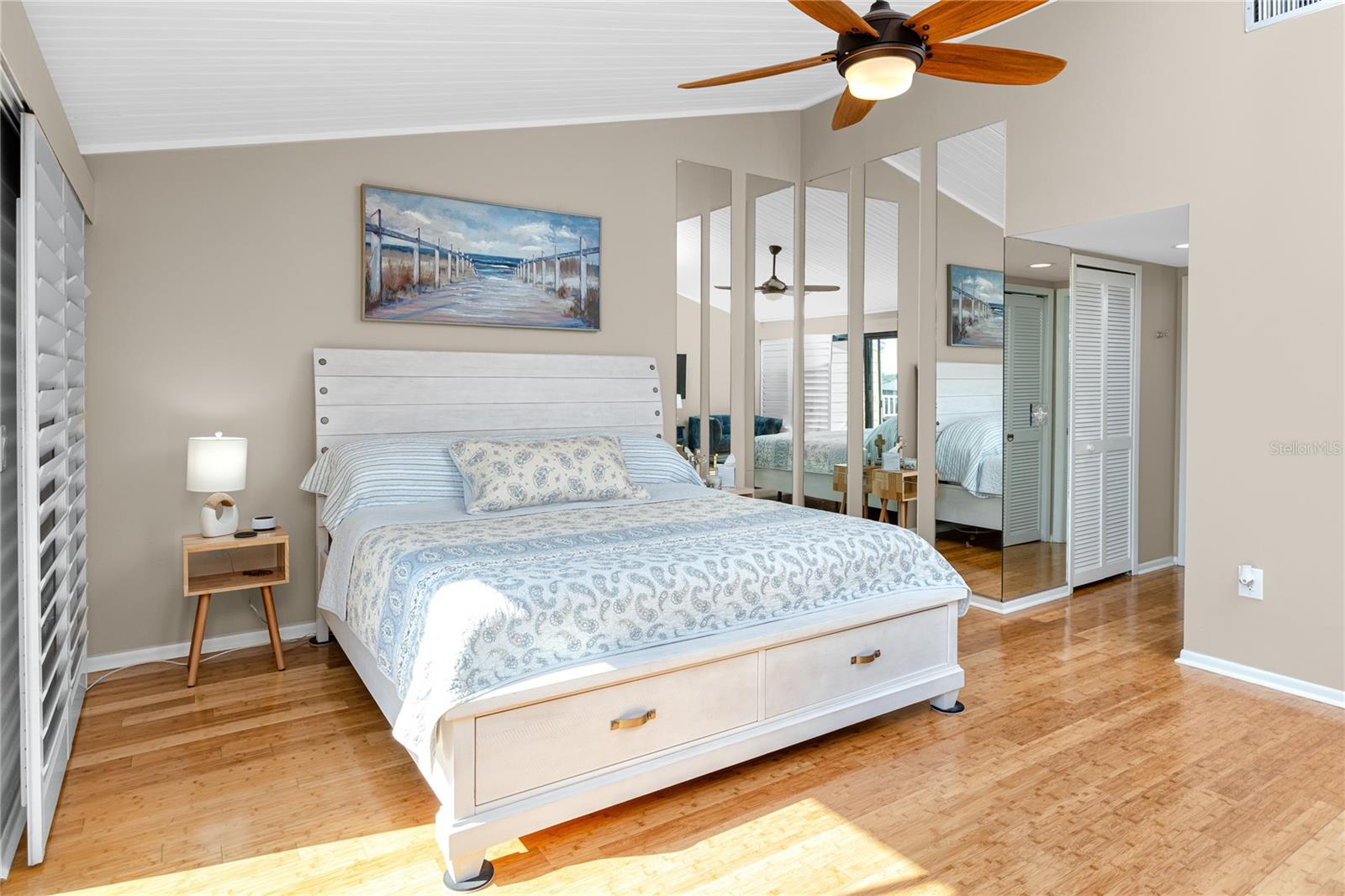 Image 24 of 55 For 413 Haven Point Drive