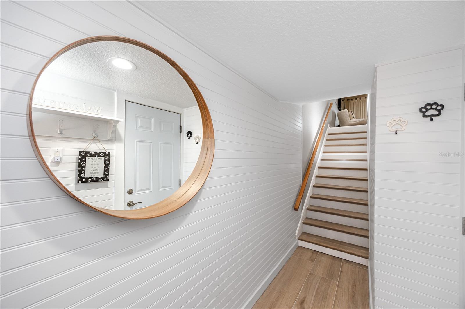 Image 6 of 55 For 413 Haven Point Drive