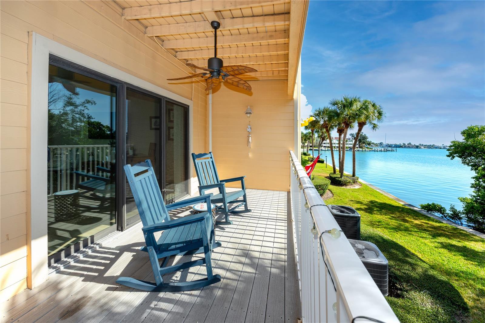 Image 9 of 55 For 413 Haven Point Drive