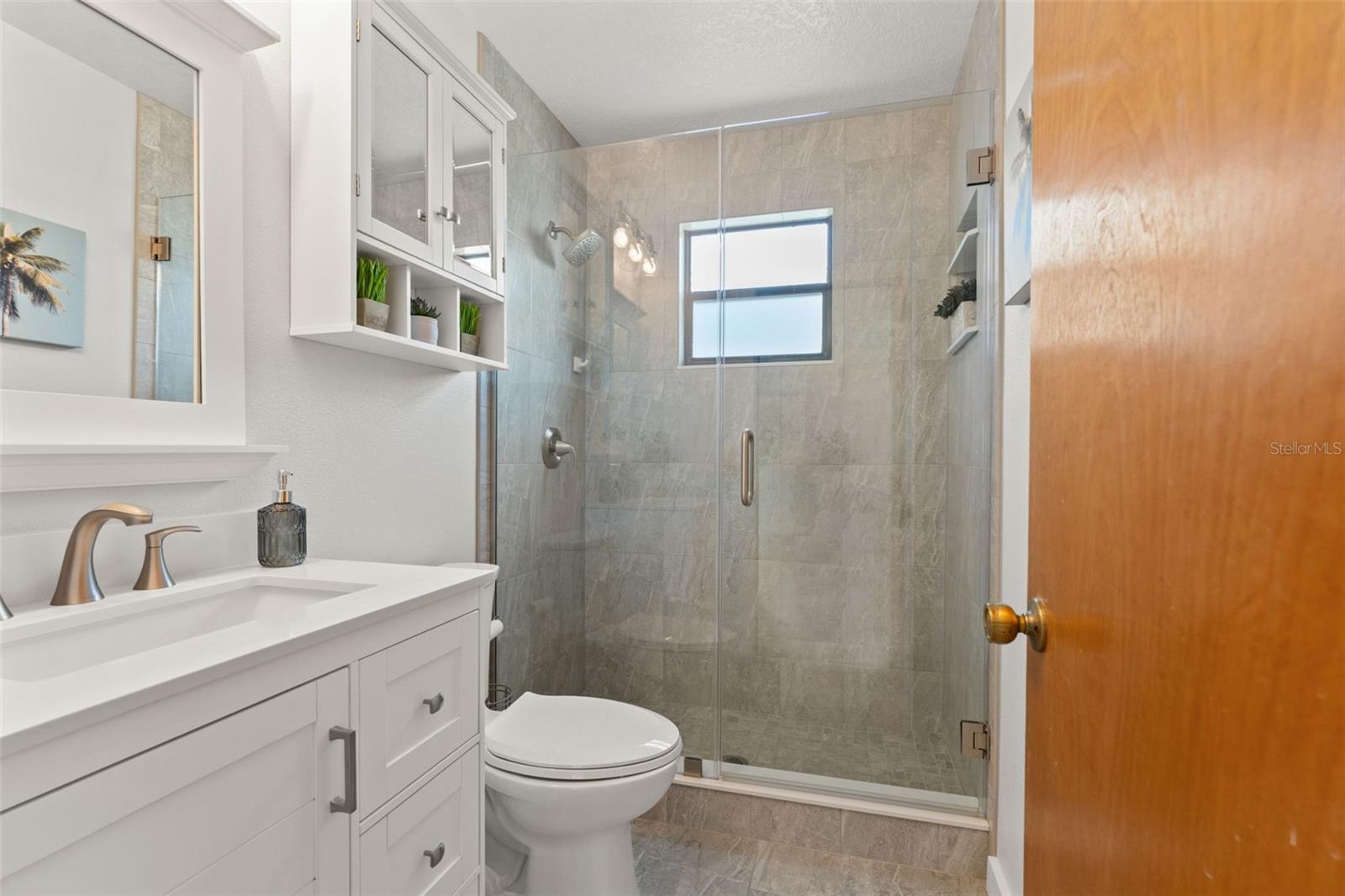 Image 22 of 54 For 4071 Orient Drive