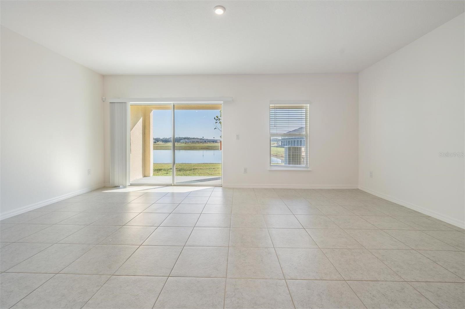 Image 18 of 56 For 32096 Pond Apple Bend