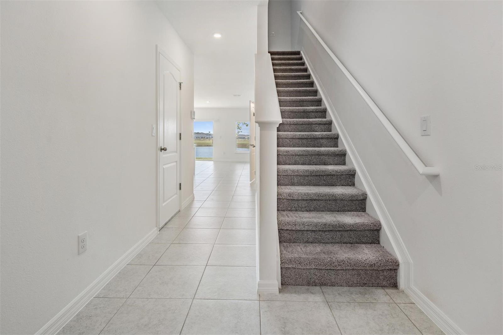 Image 21 of 56 For 32096 Pond Apple Bend