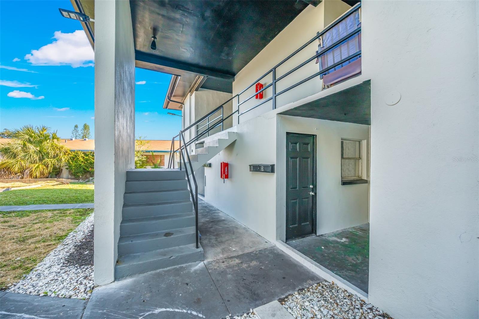 Image 4 of 36 For 1259 Franklin Street