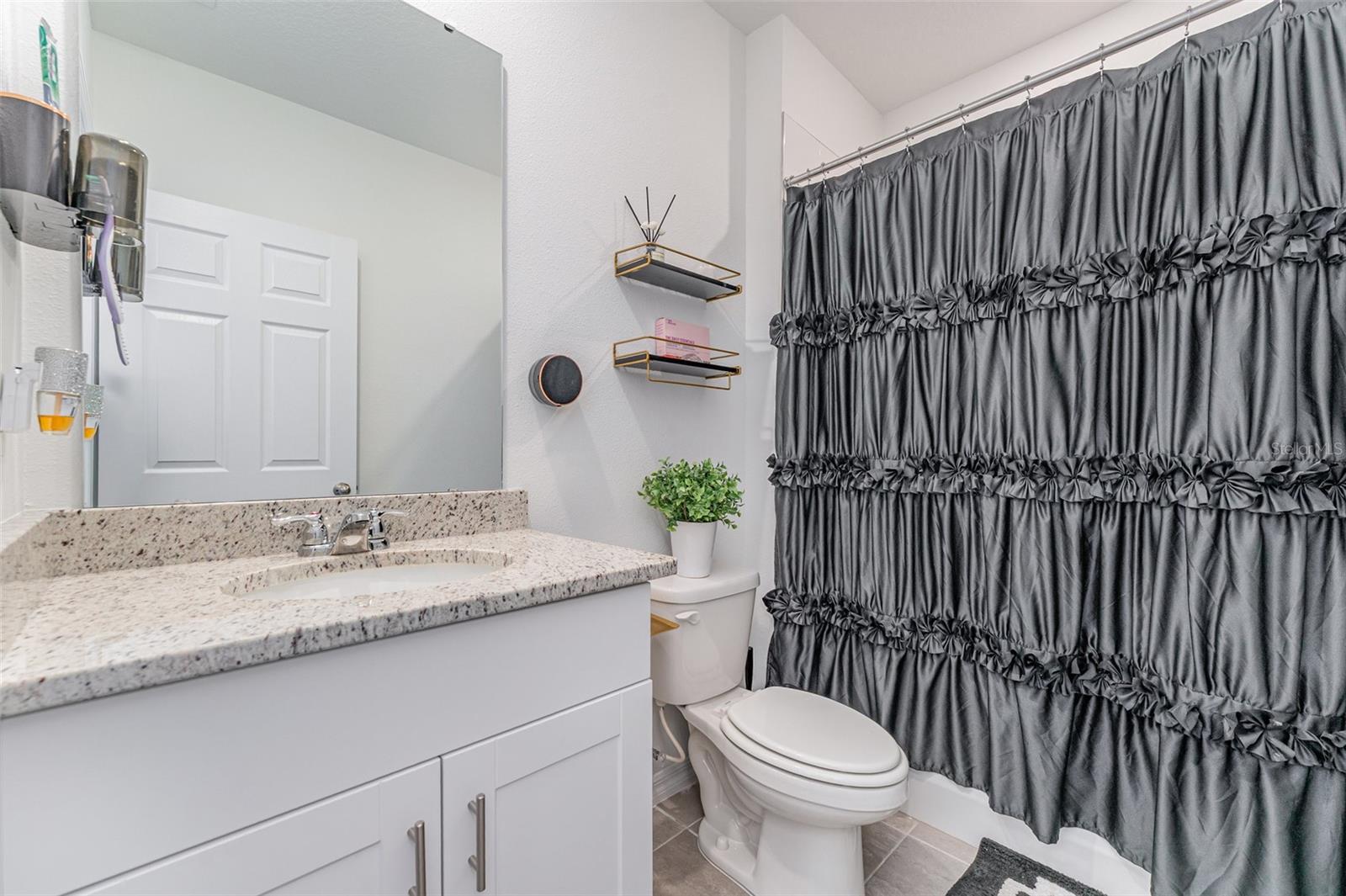 Image 14 of 30 For 4965 Kaia Avenue