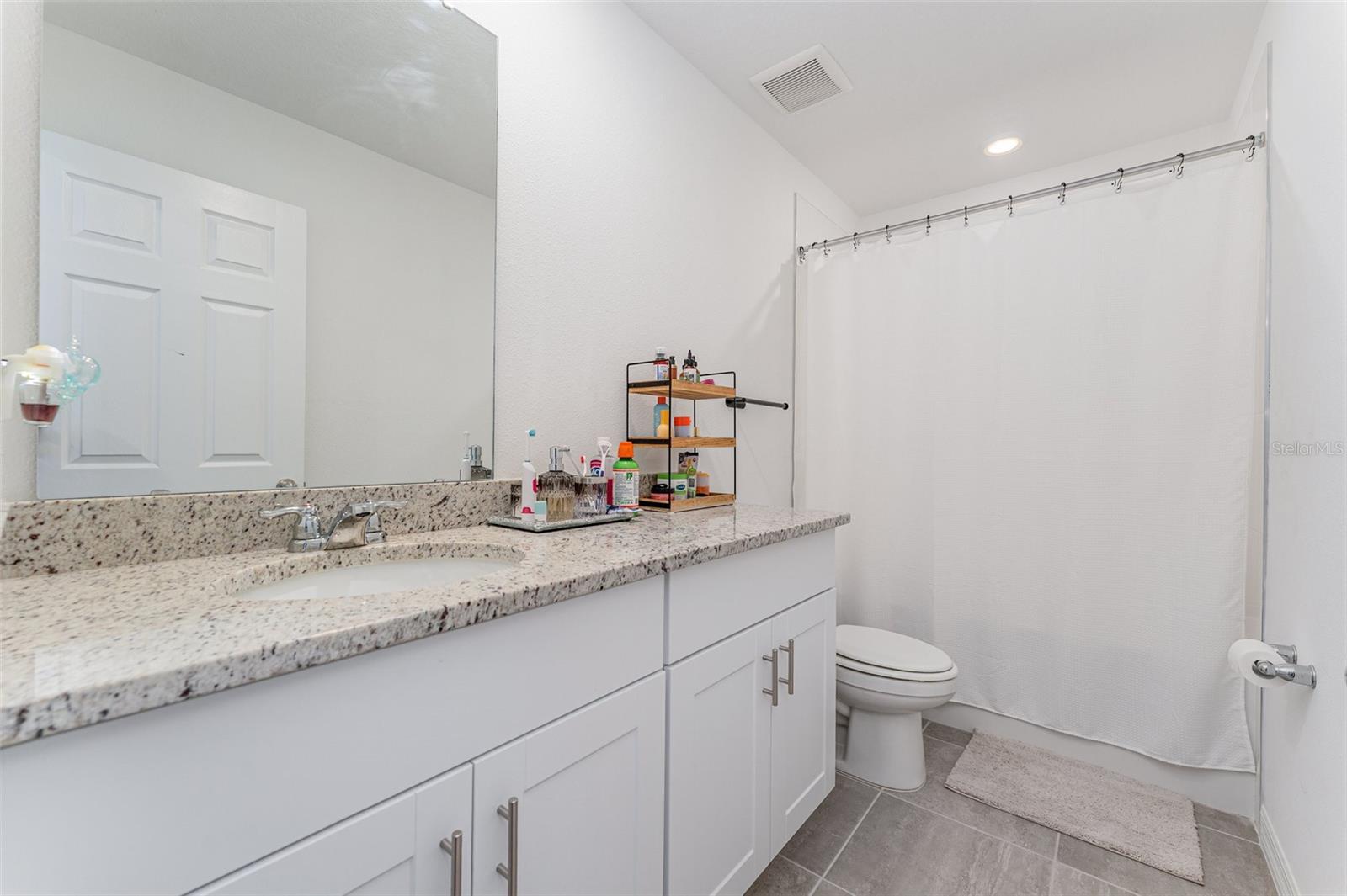 Image 25 of 30 For 4965 Kaia Avenue