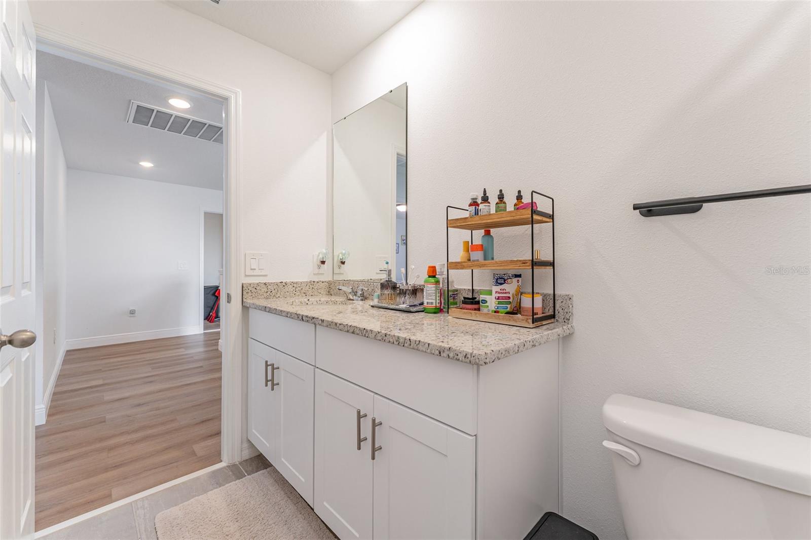 Image 26 of 30 For 4965 Kaia Avenue