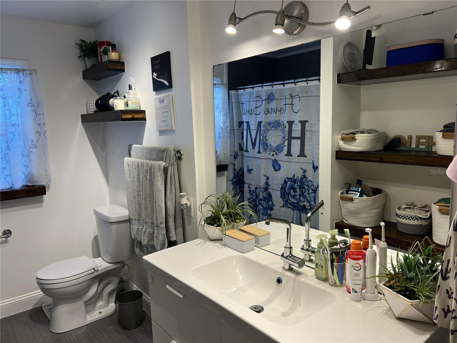 Image 37 of 84 For 1403 Fern Place