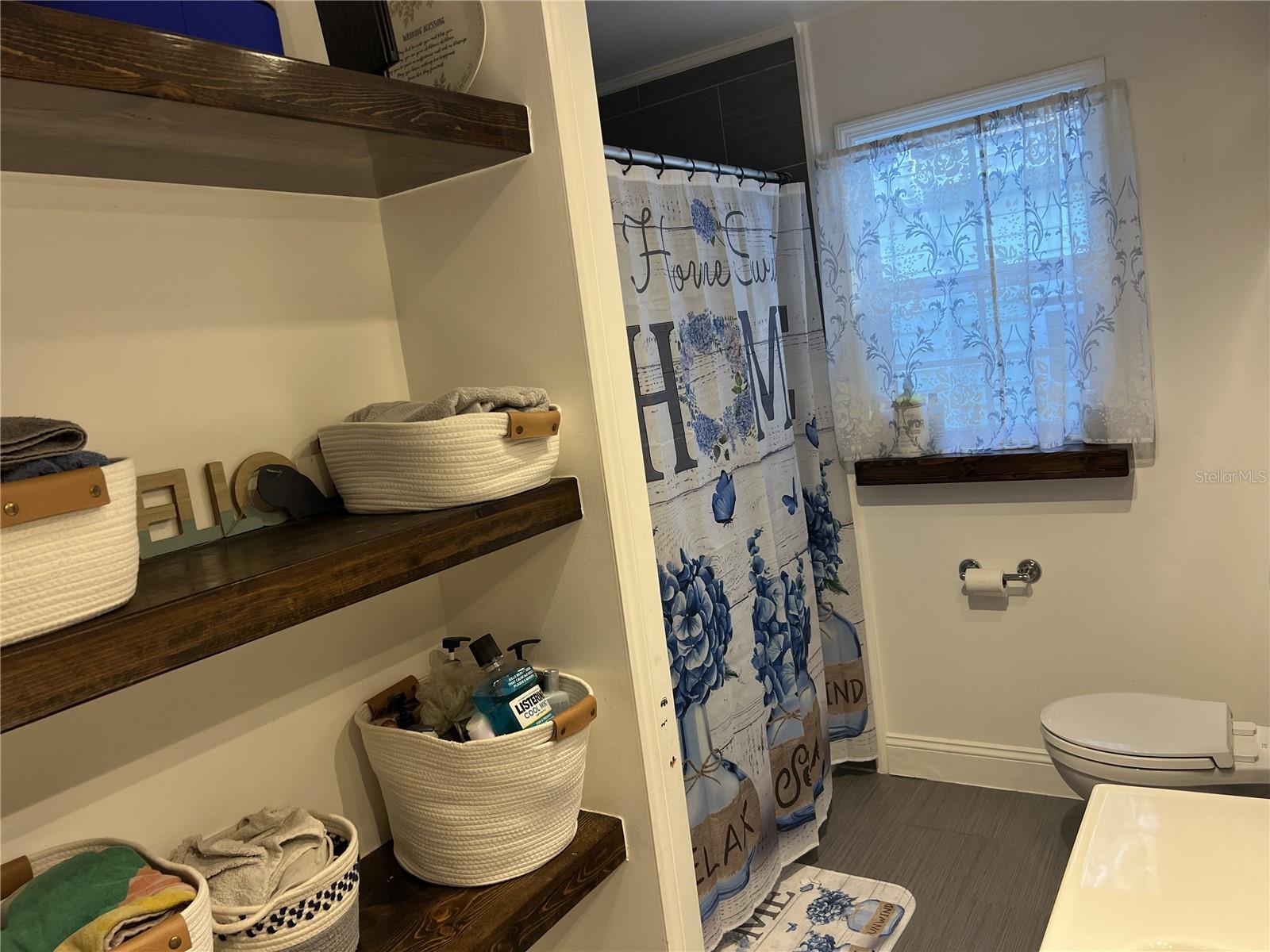 Image 40 of 84 For 1403 Fern Place