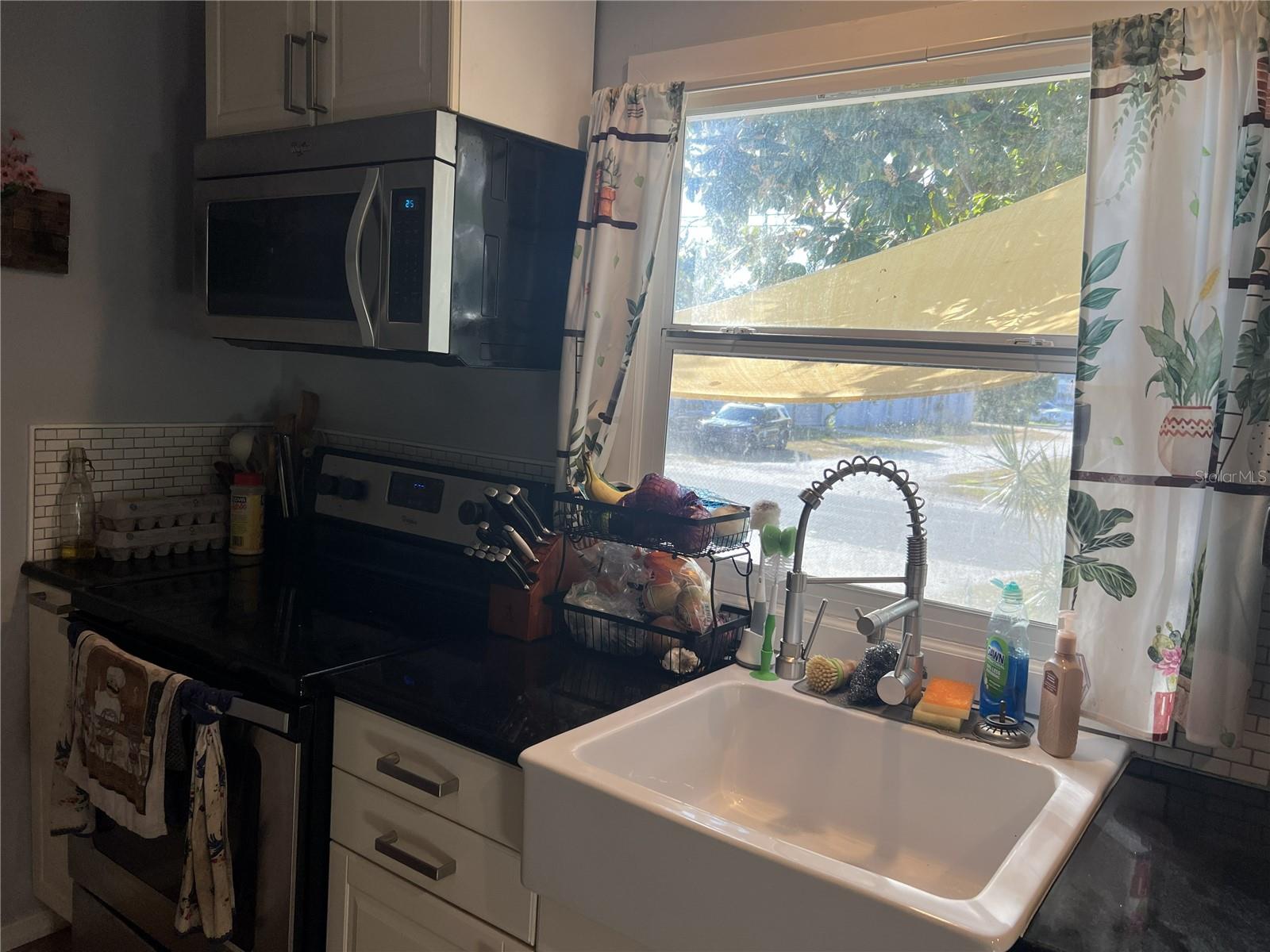 Image 62 of 84 For 1403 Fern Place