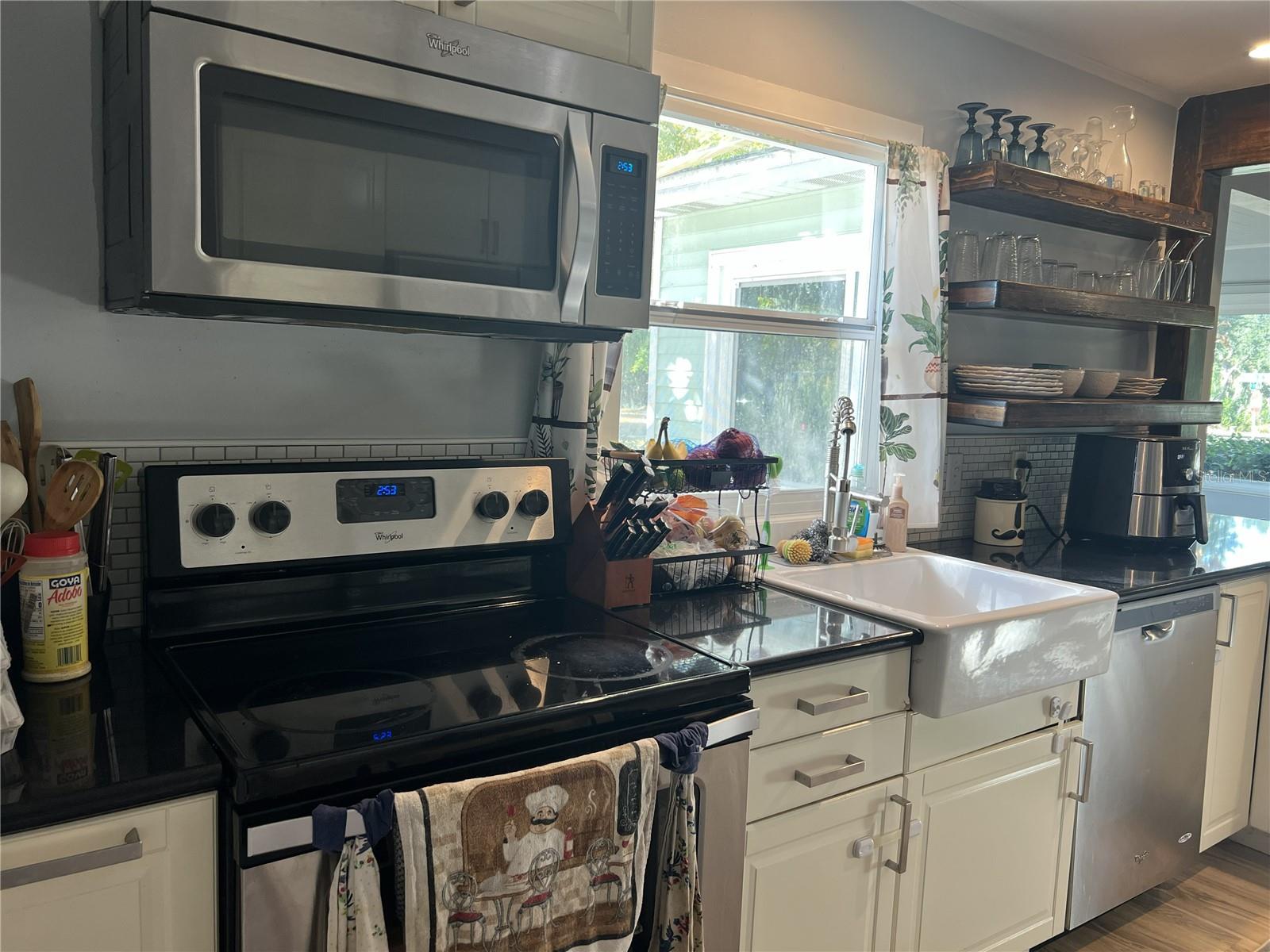 Image 65 of 84 For 1403 Fern Place