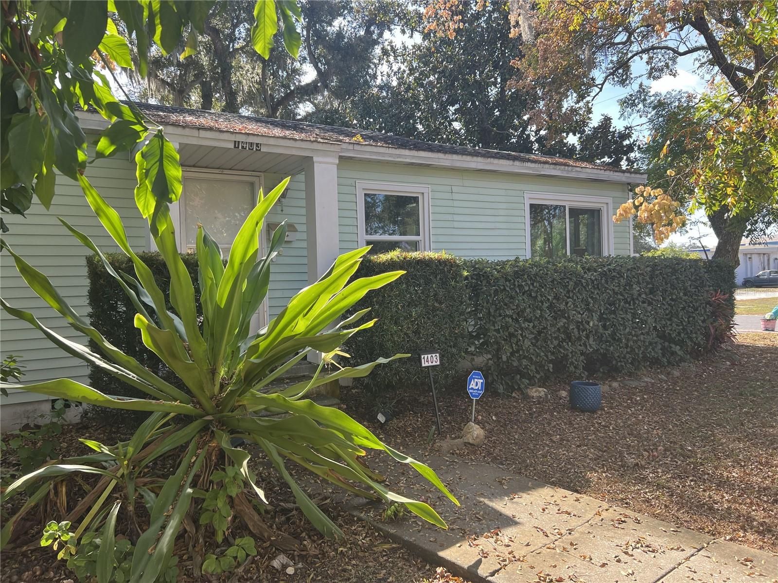 Image 7 of 84 For 1403 Fern Place