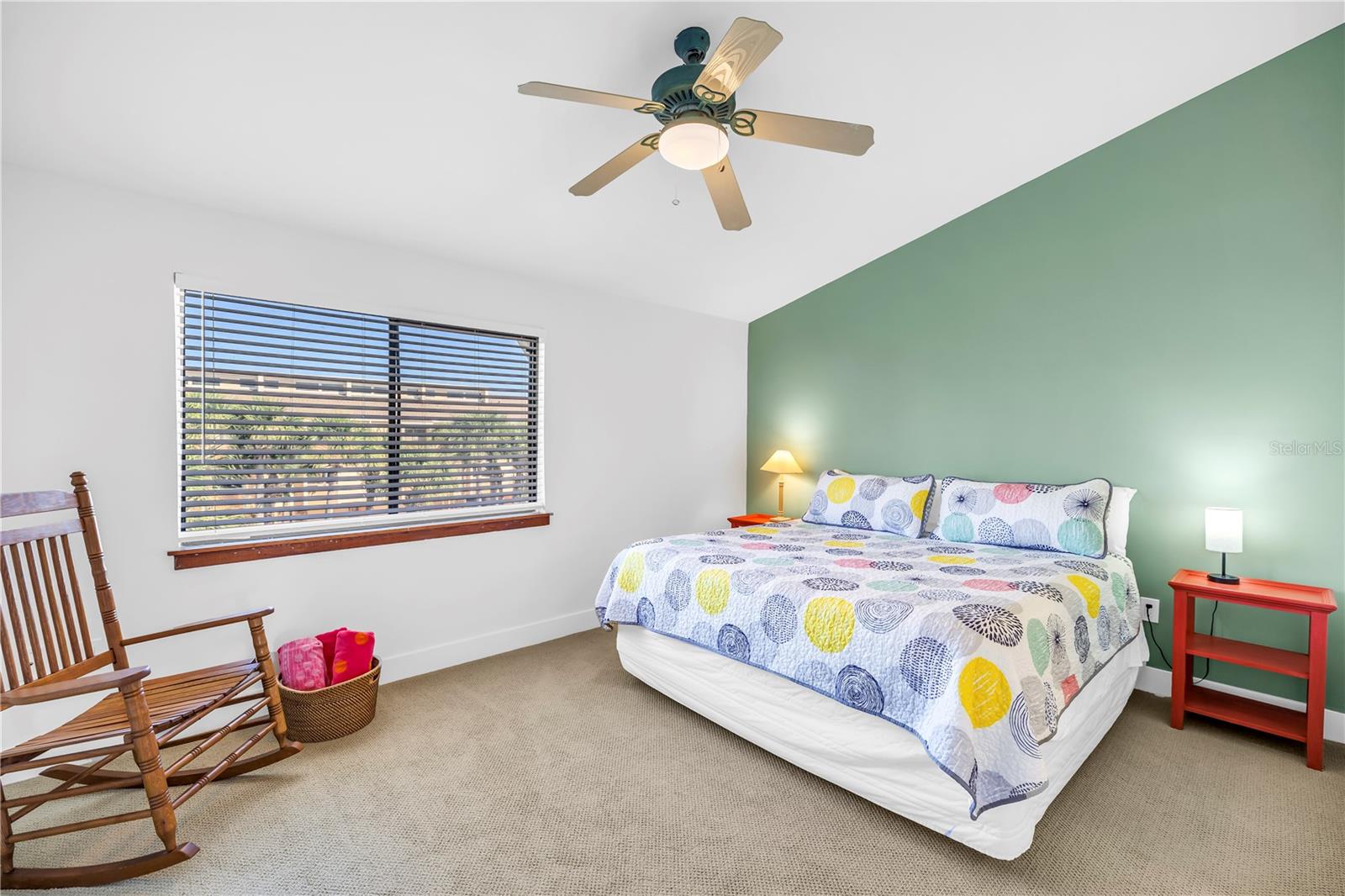 Image 37 of 73 For 419 Haven Point Drive