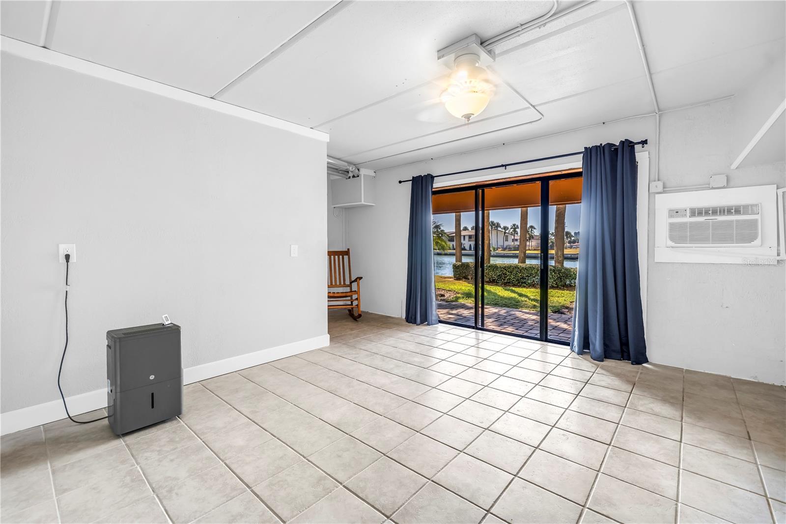 Image 64 of 73 For 419 Haven Point Drive