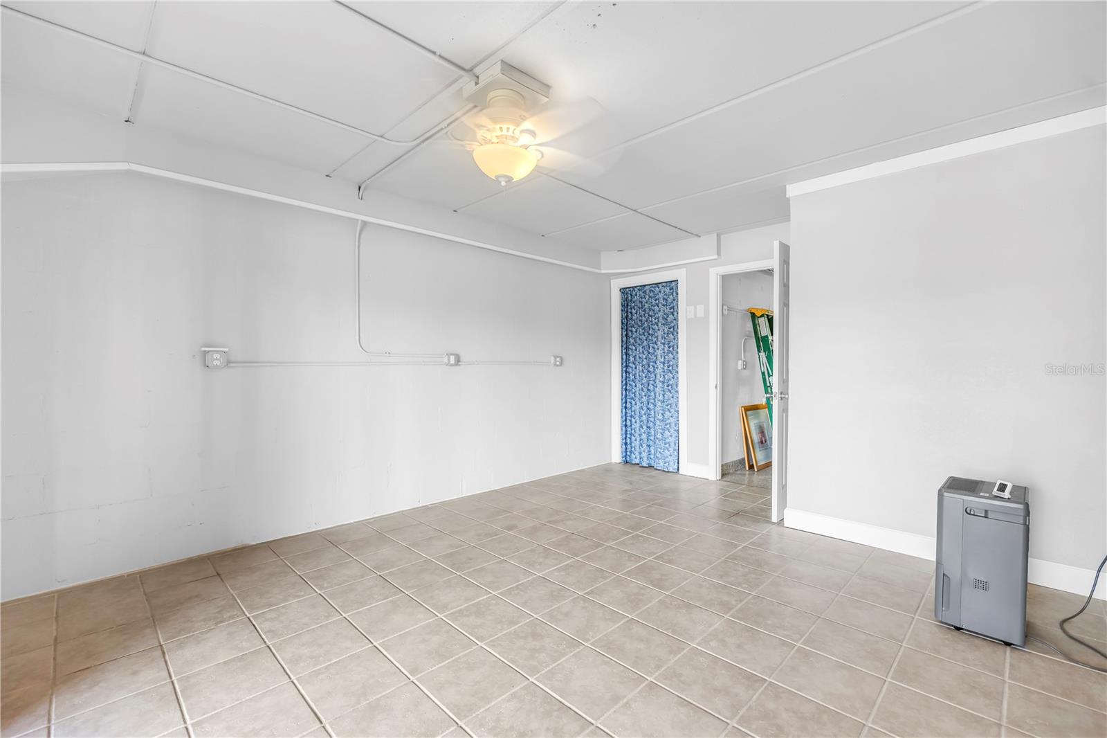 Image 65 of 73 For 419 Haven Point Drive