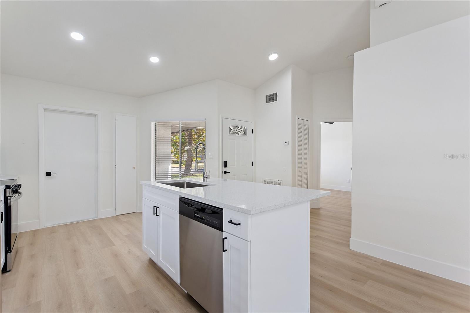 Image 12 of 39 For 3318 Westland Drive