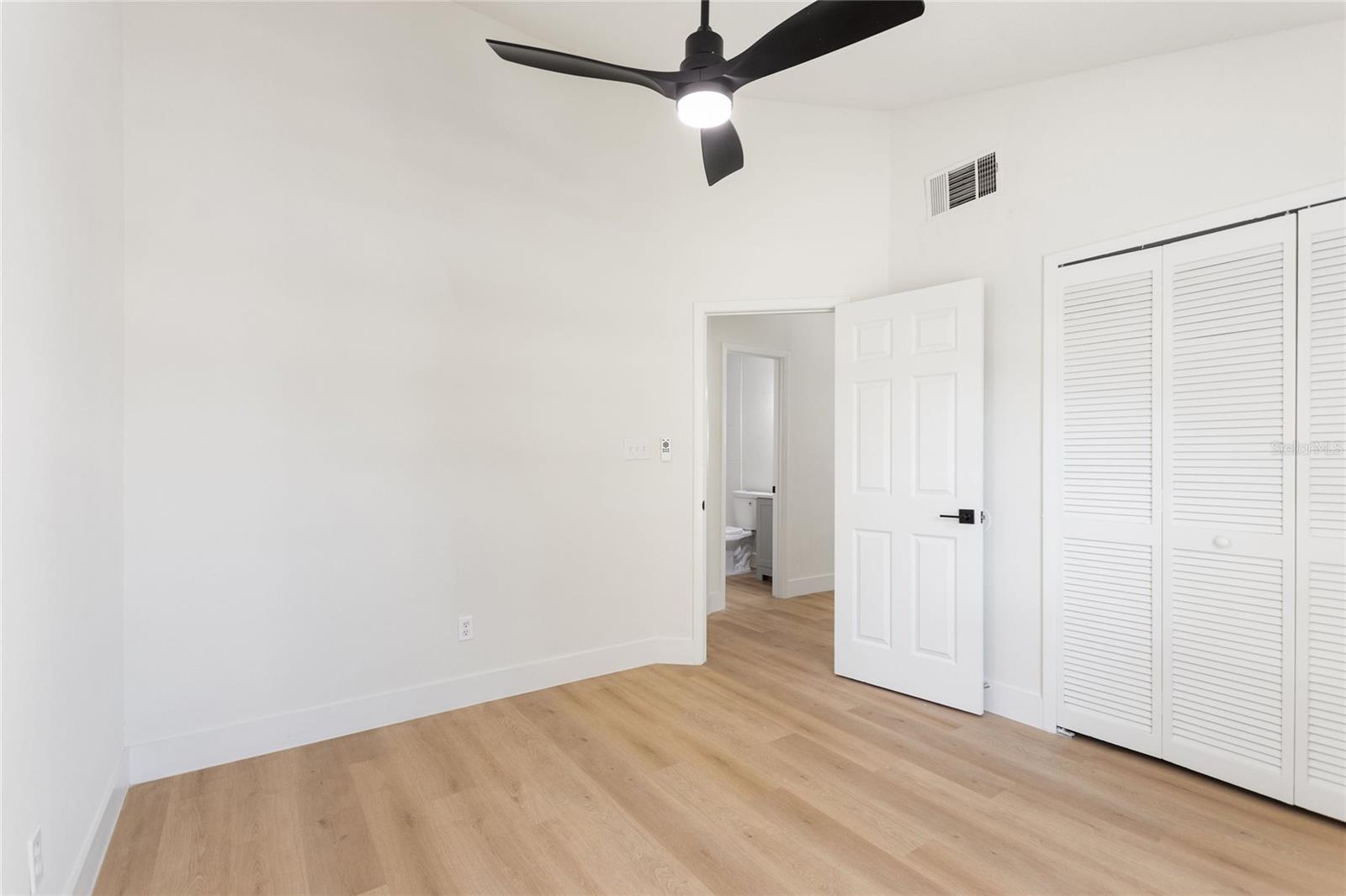 Image 29 of 39 For 3318 Westland Drive