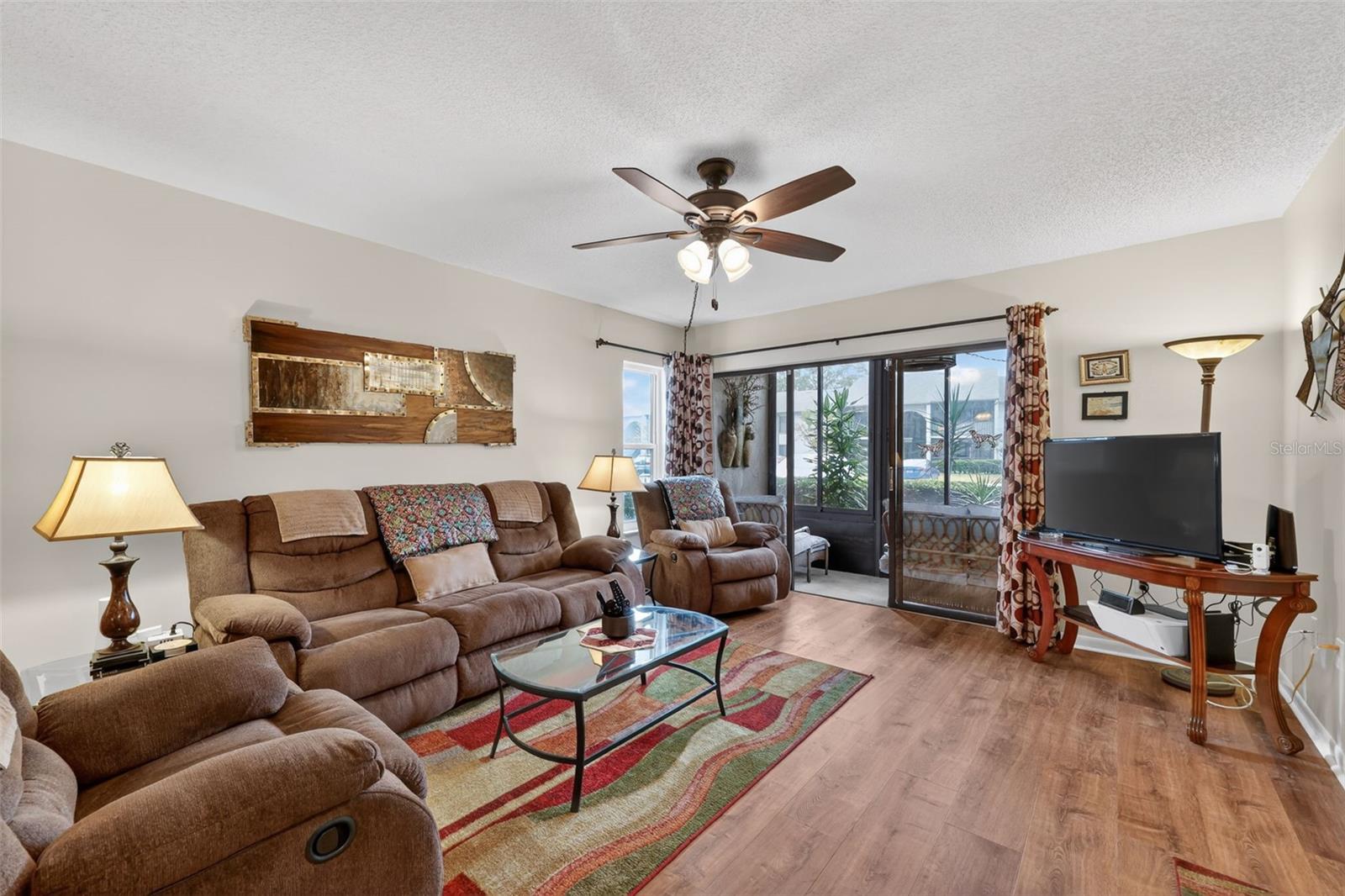 Image 12 of 42 For 1258 Pine Ridge Circle W D1