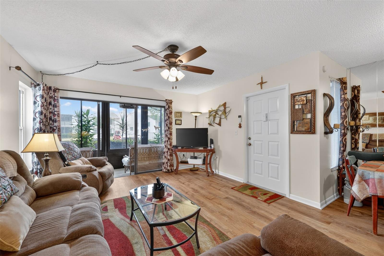 Image 13 of 42 For 1258 Pine Ridge Circle W D1