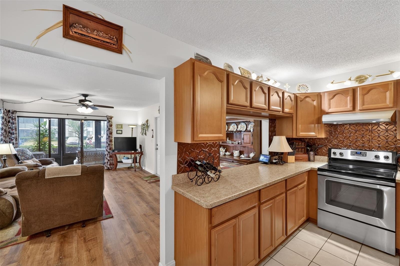 Image 7 of 42 For 1258 Pine Ridge Circle W D1