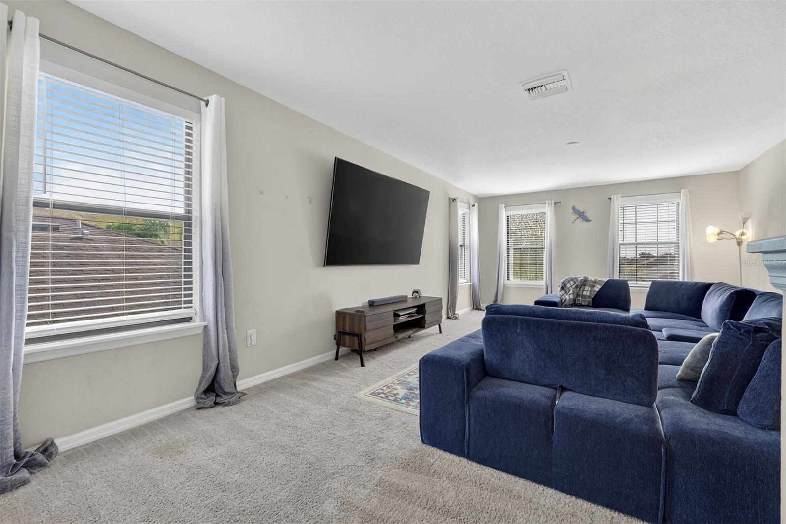 Image 32 of 73 For 11214 Carrick Stone Street