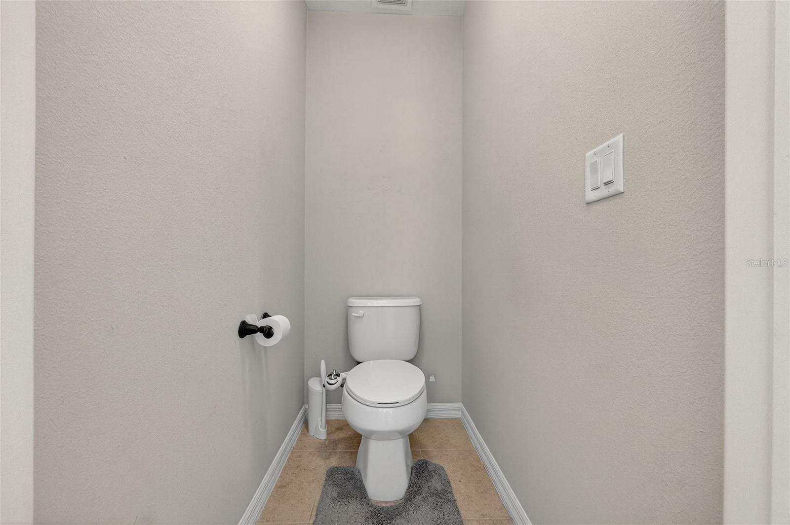 Image 43 of 73 For 11214 Carrick Stone Street