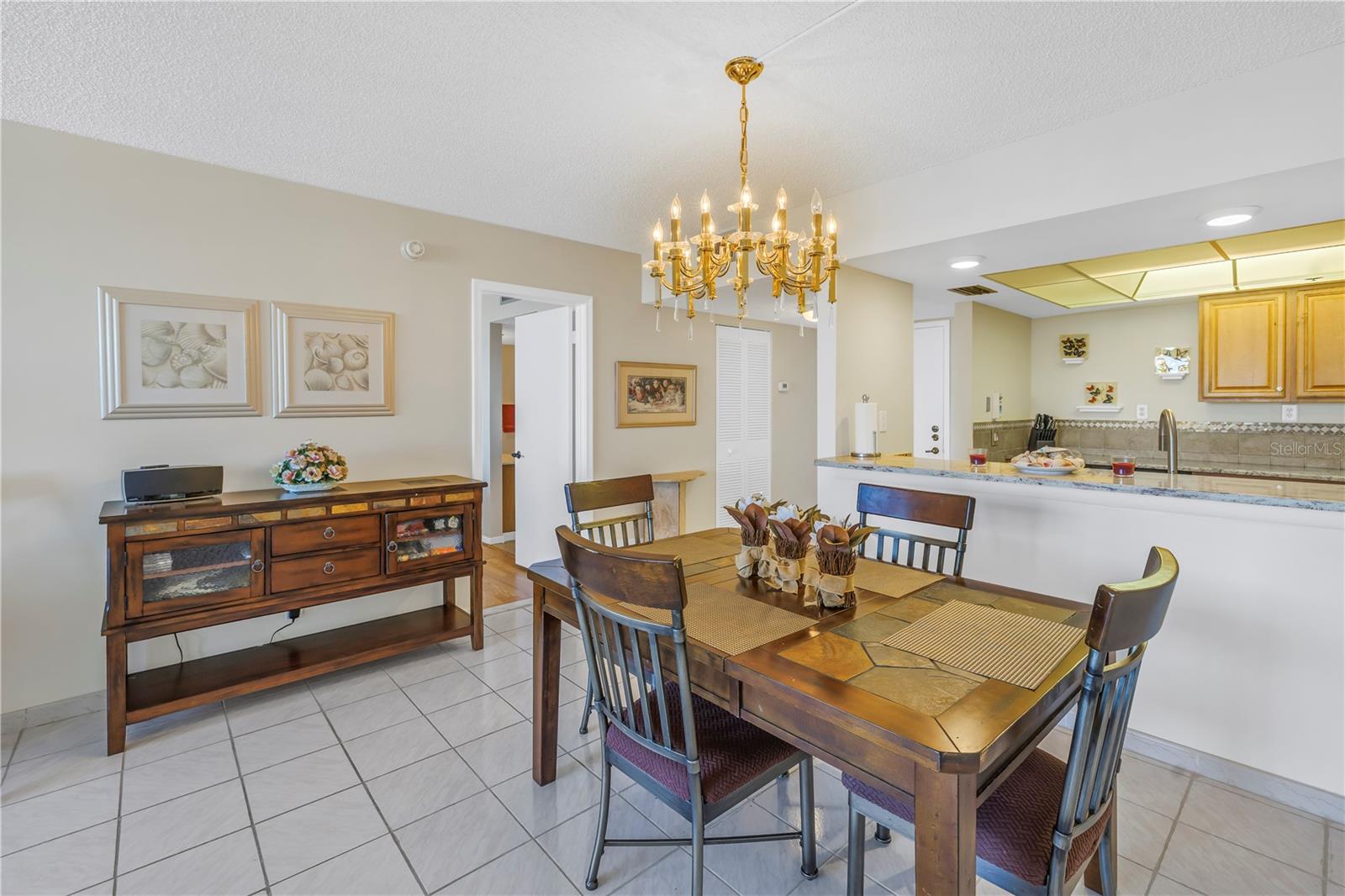 Image 10 of 38 For 6287 Bahia Del Mar Circle 603