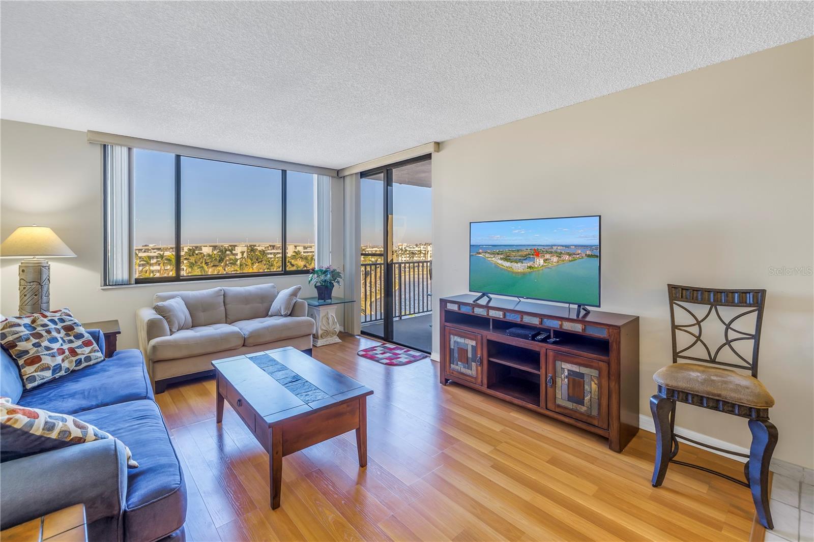 Image 11 of 38 For 6287 Bahia Del Mar Circle 603