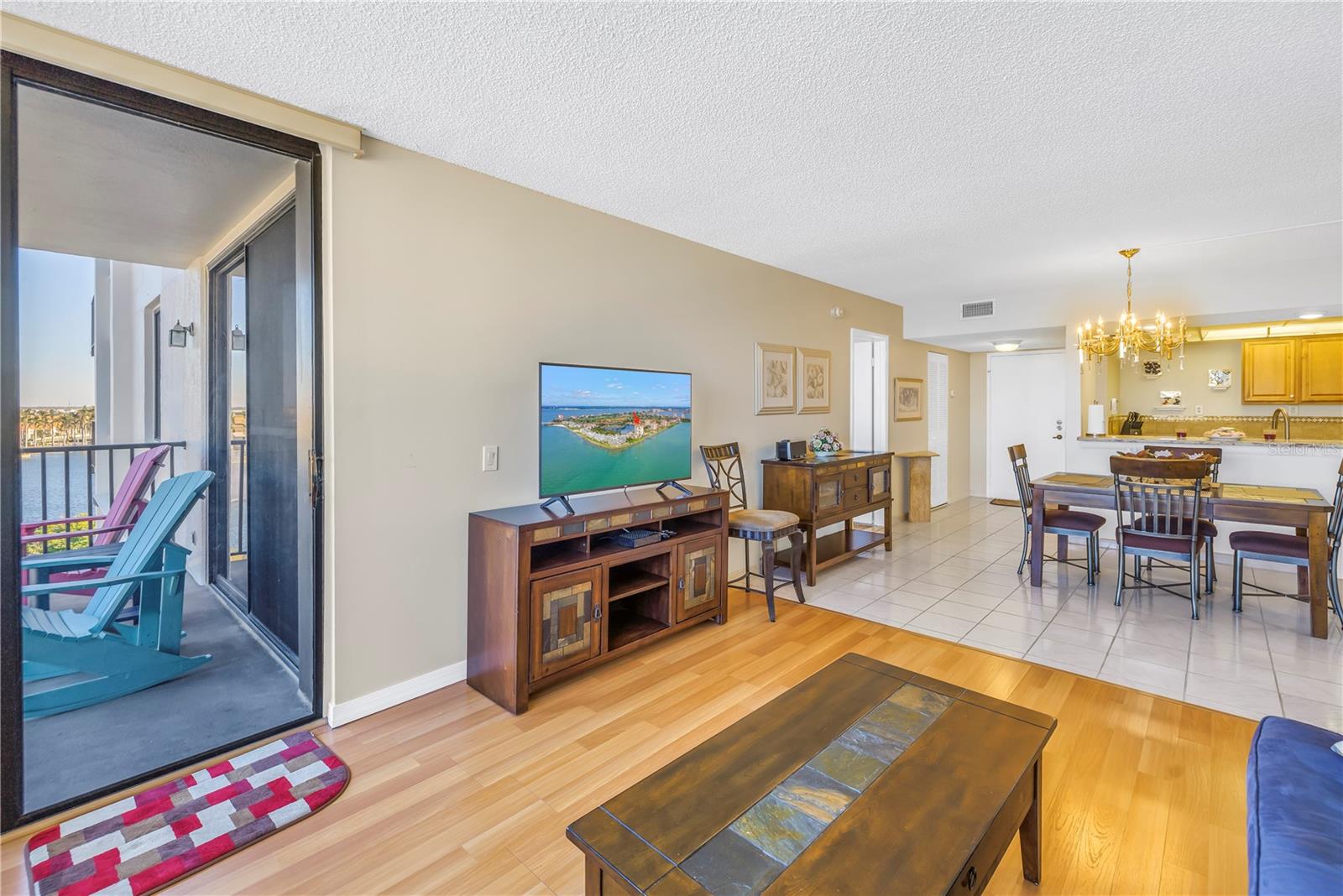 Image 15 of 38 For 6287 Bahia Del Mar Circle 603