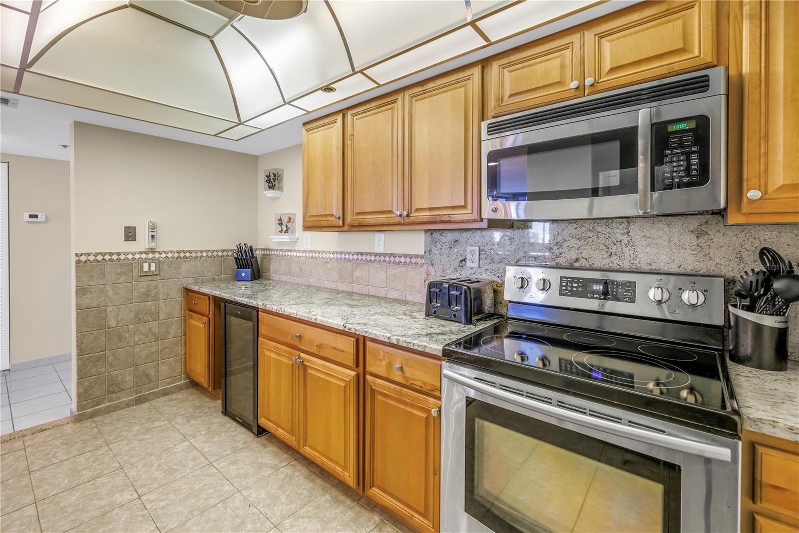 Image 7 of 38 For 6287 Bahia Del Mar Circle 603