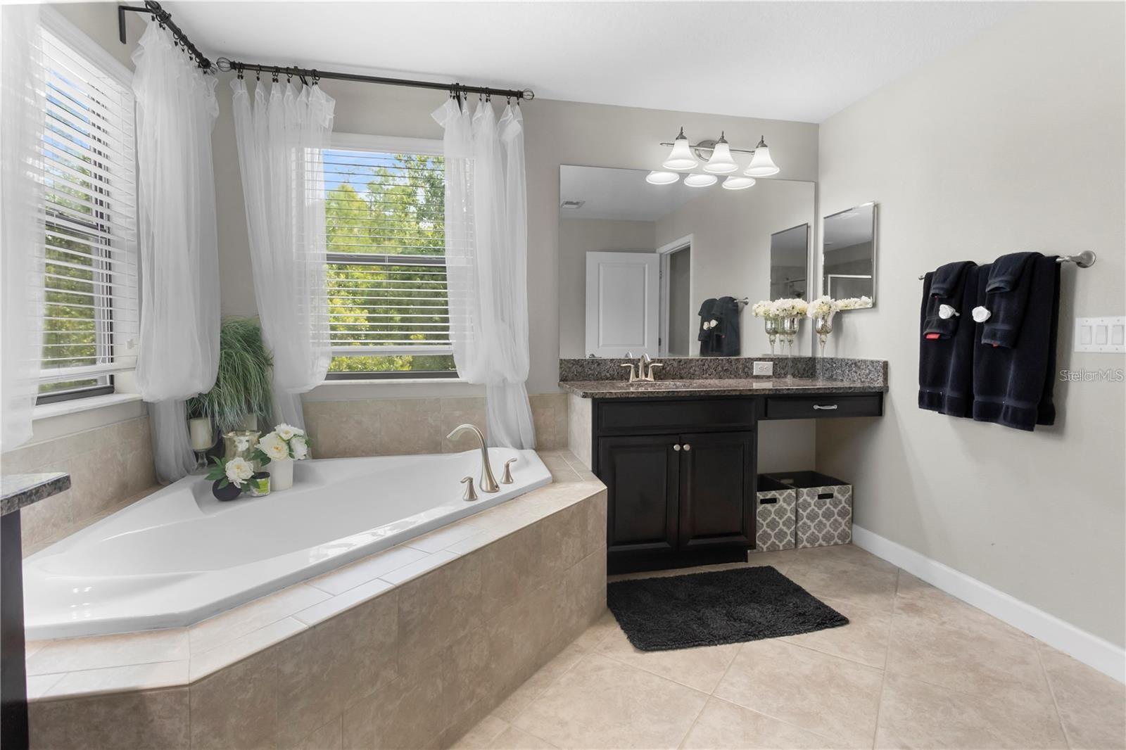 Image 29 of 59 For 4350 Shrewbury Place