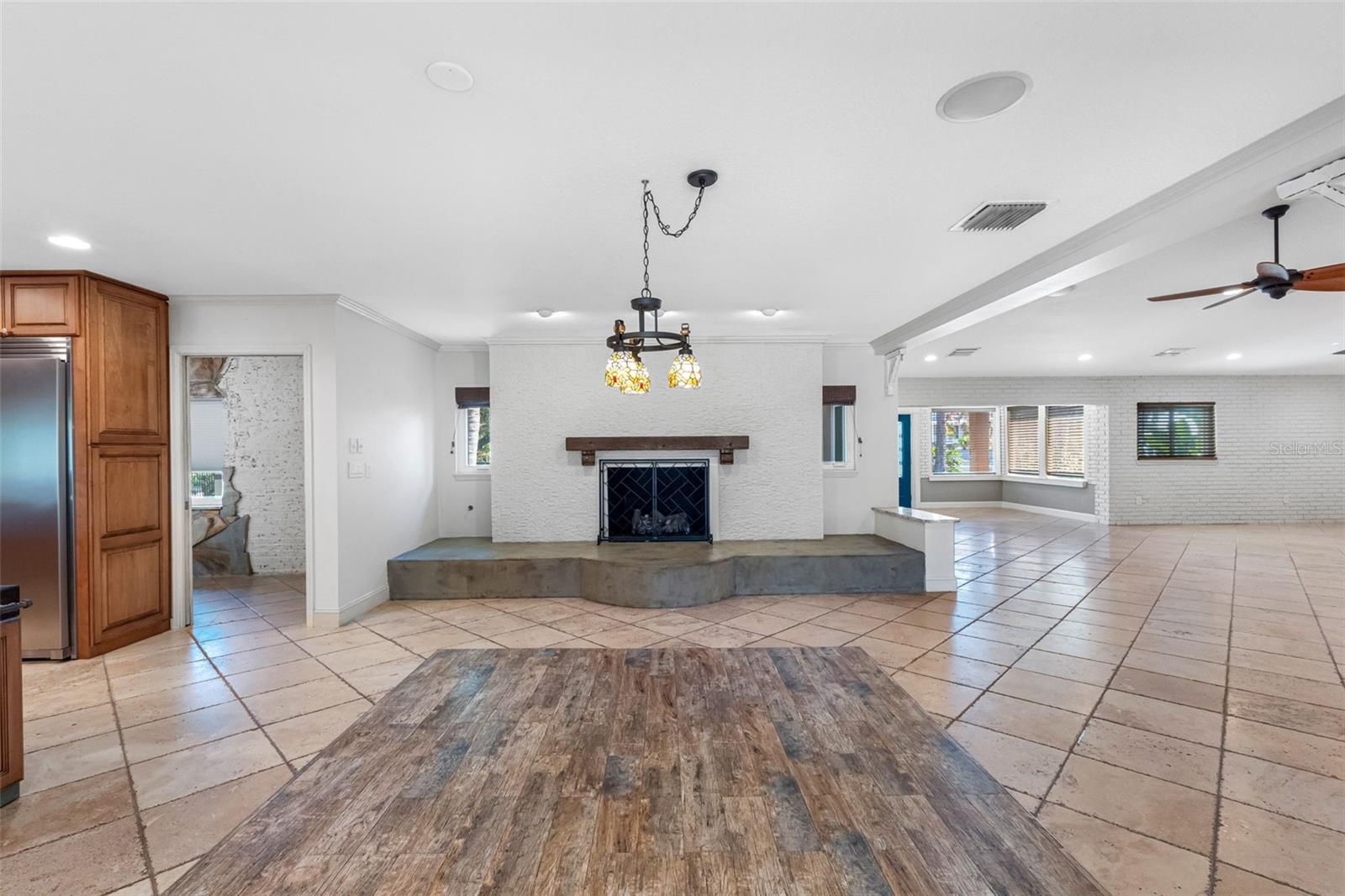 Image 11 of 87 For 4852 Troydale Road