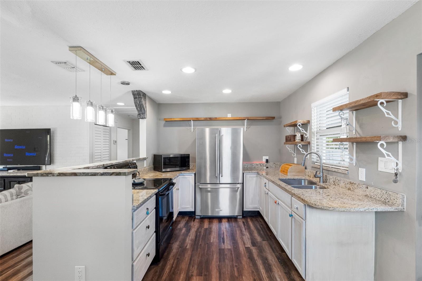 Image 53 of 87 For 4852 Troydale Road