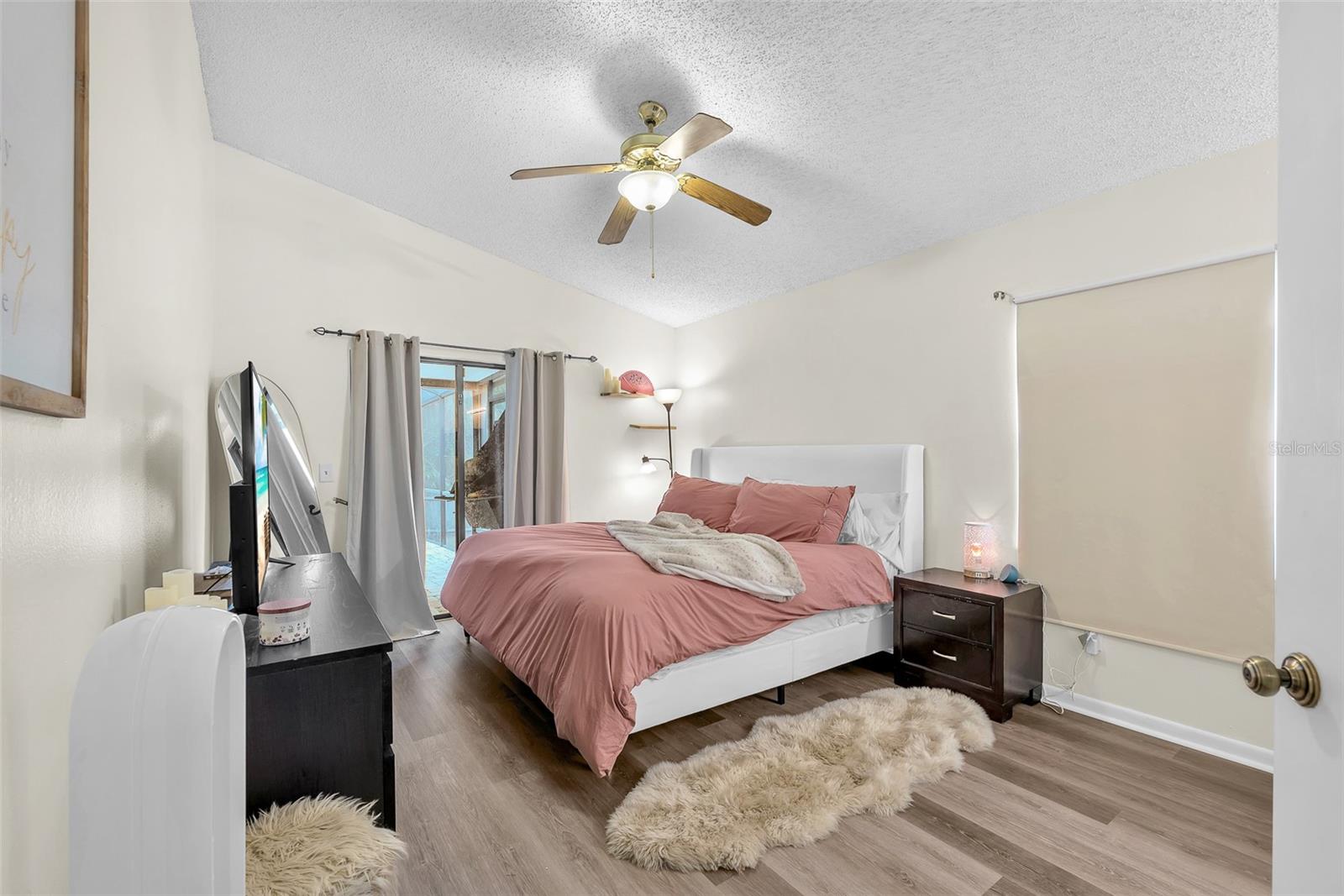 Image 13 of 27 For 10838 Peppersong Drive