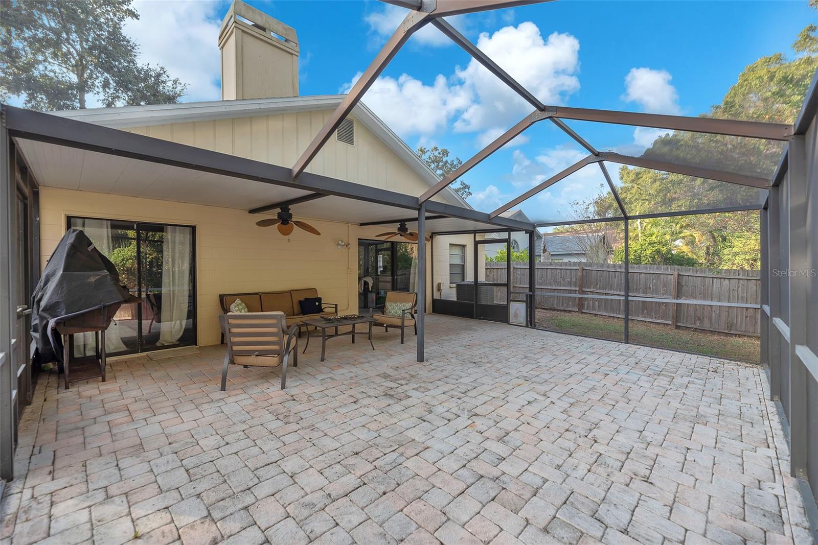 Image 20 of 27 For 10838 Peppersong Drive