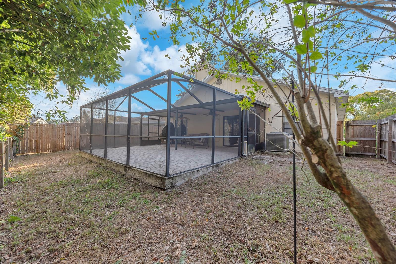 Image 21 of 27 For 10838 Peppersong Drive