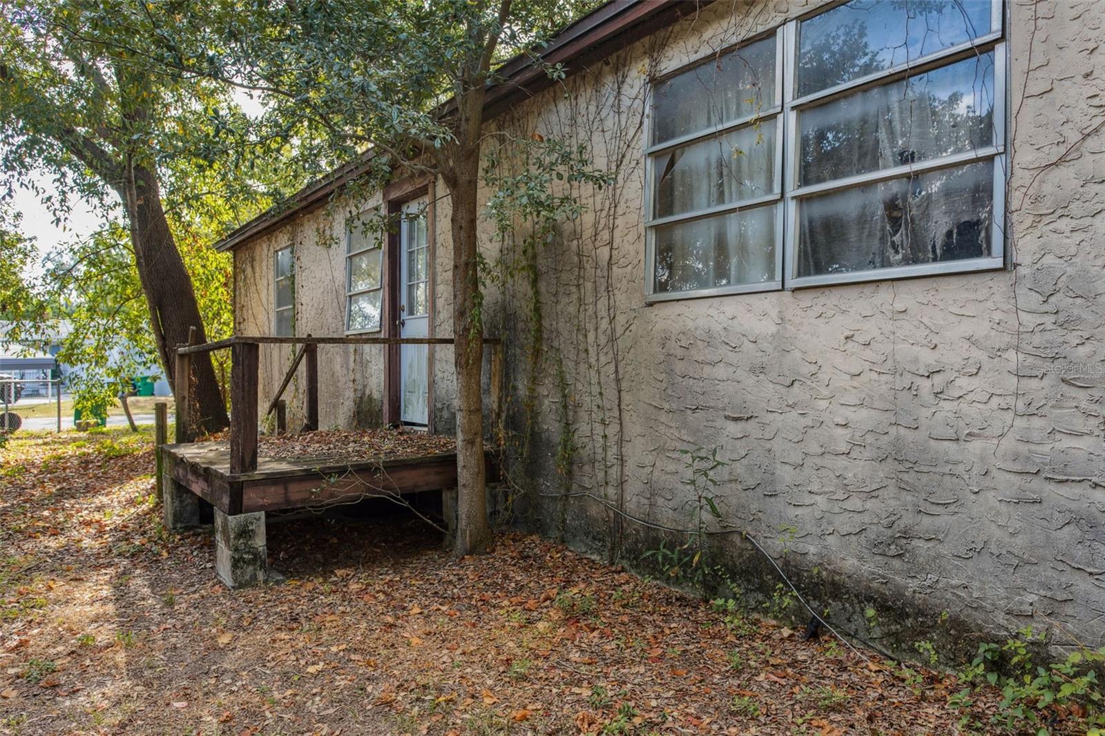 Image 7 of 13 For 2509 Emma Circle